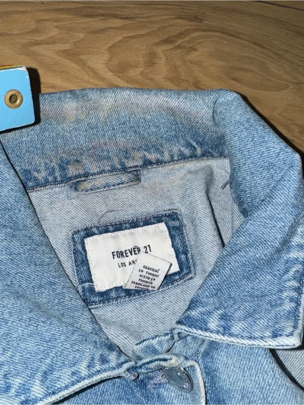 Forever 21 womens denim jacket sz. small light wash trucker Trench Coat distress
